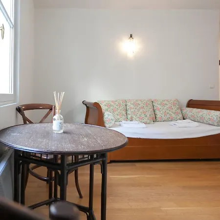 Appartement Nice Studio In The Center Of Paris Capucines *